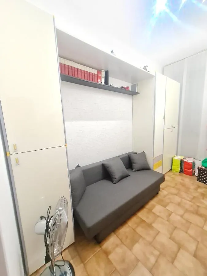 Niguarda - Palanzone Cozy 2Broom Apartment Milán